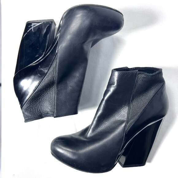 Pierre Hardy | Shoes | Pierre Hardy Block Heel Ankle Boots  Pierre‎ Hardy Block Heel ankle boots, Black leather, Size EU37 US7